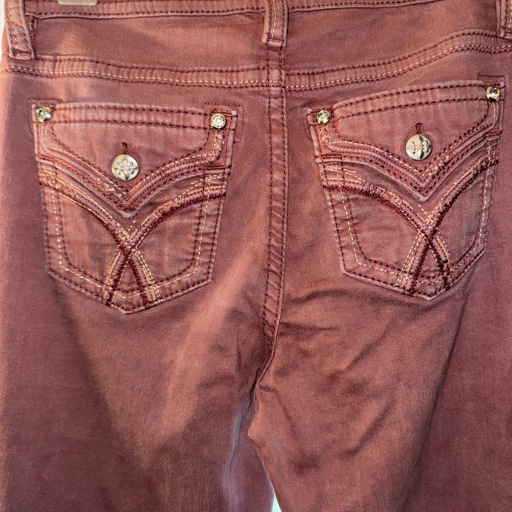 Miss Me Women's Flare Jeans in Burgundy. Size 29 Long